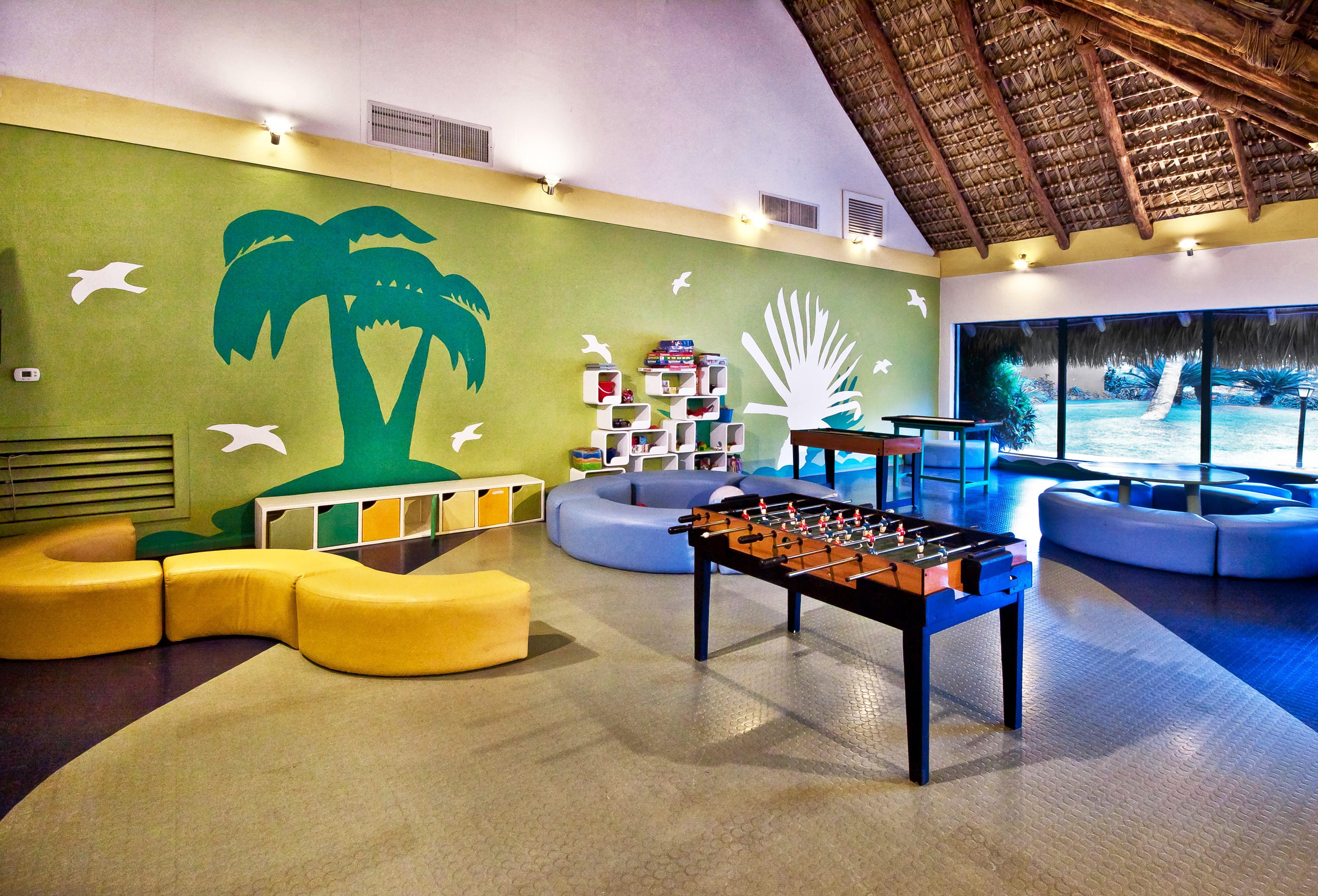 Catalonia Royal La Romana Adults Only Bayahibe Exterior photo Club Med Club House