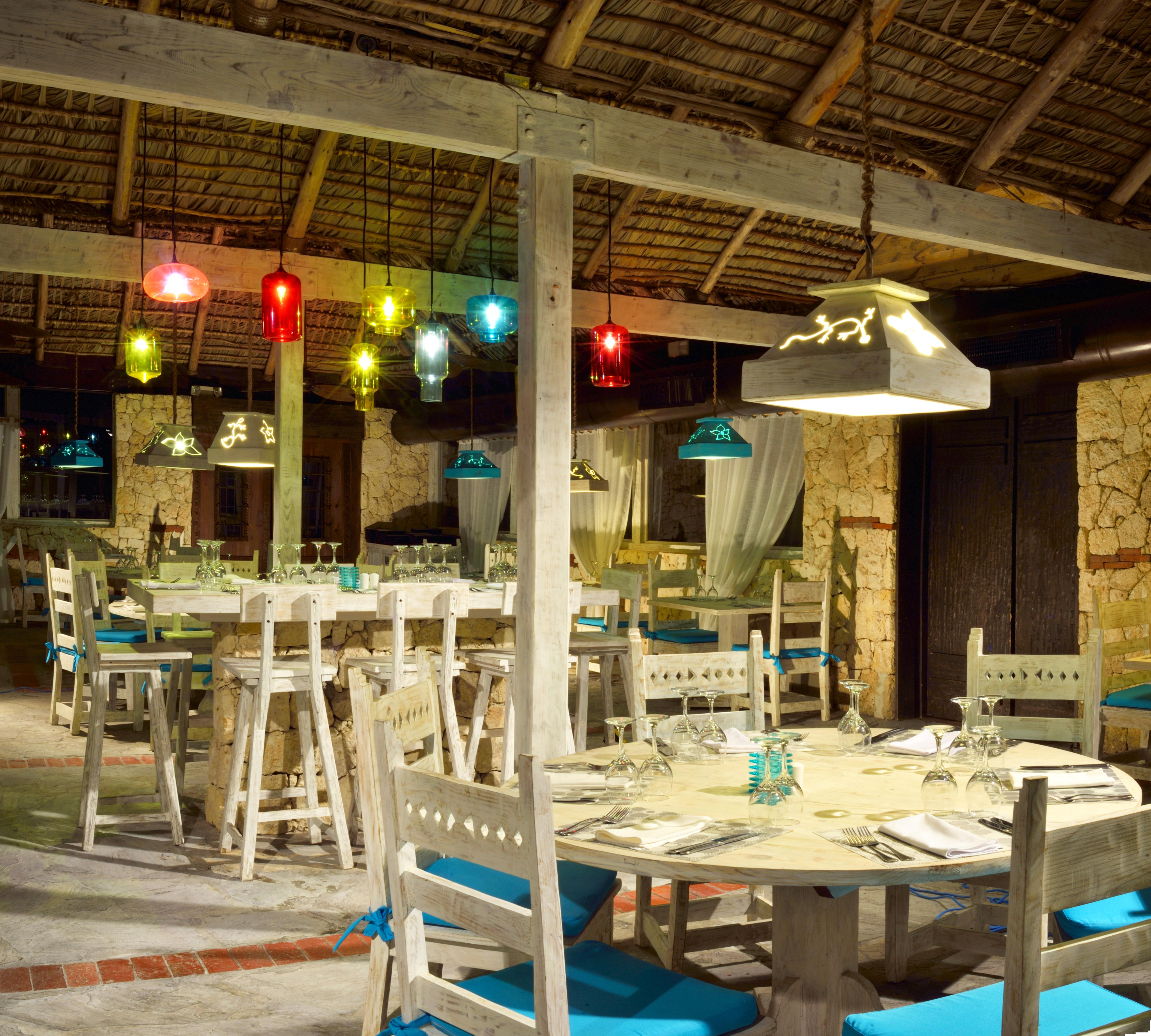 Catalonia Royal La Romana Adults Only Bayahibe Exterior photo Restaurant in the resort