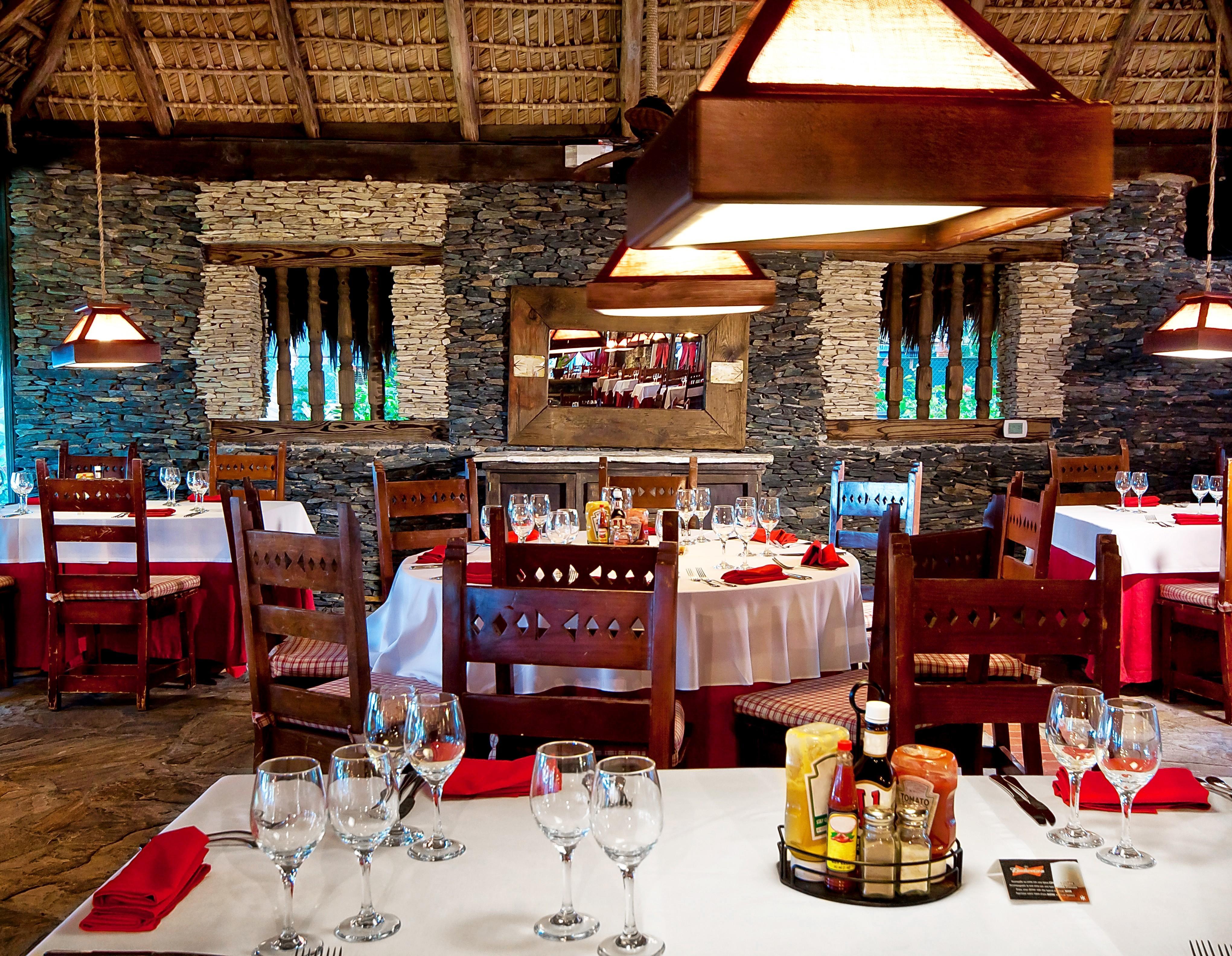 Catalonia Royal La Romana Adults Only Bayahibe Exterior photo Restaurant in the hotel