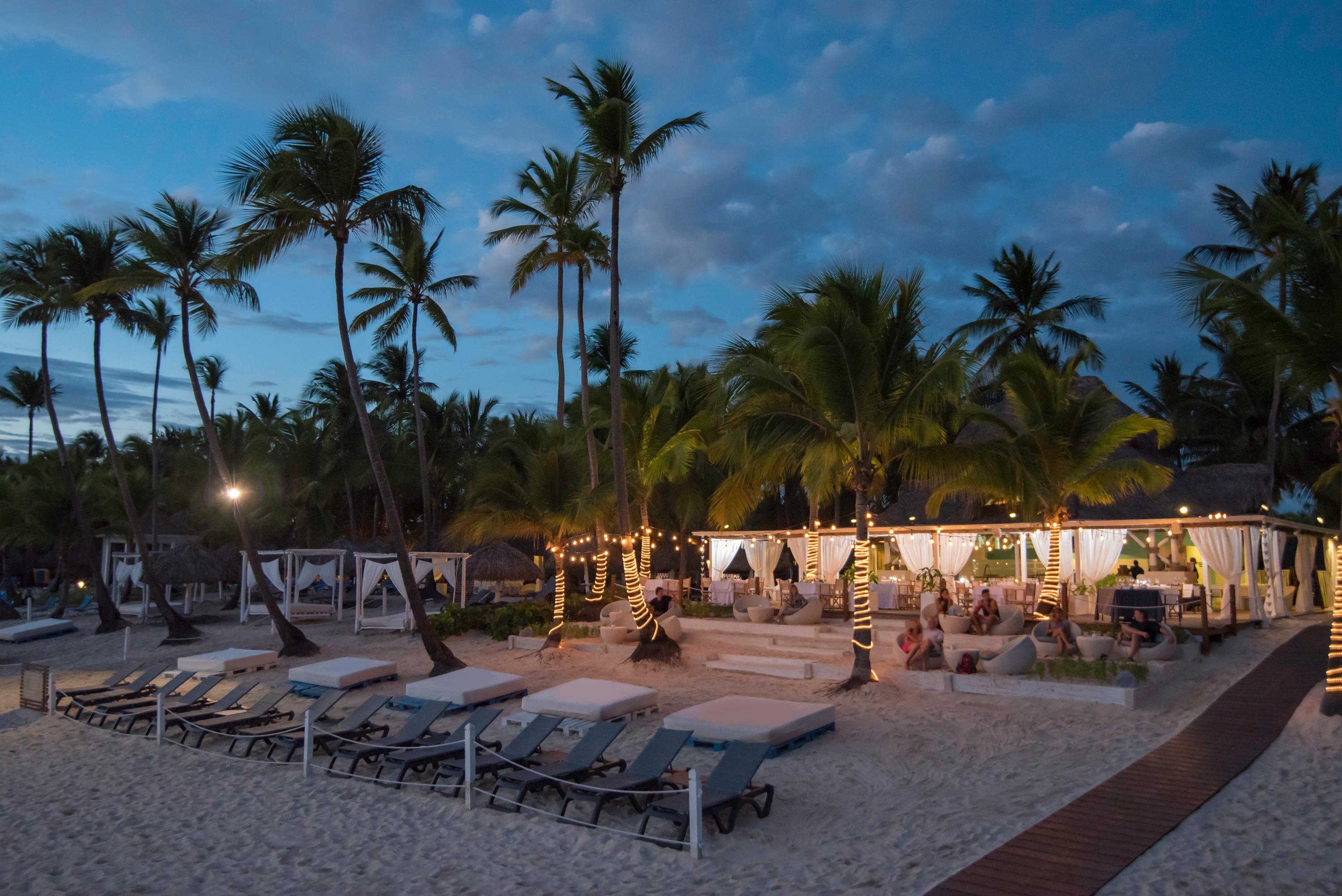 Catalonia Royal La Romana Adults Only Bayahibe Exterior photo The beach at the Hard Rock Hotel